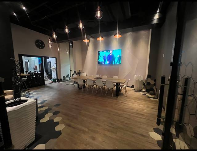 203M² SERVICED OFFICE TO LET IN ROSEBANK